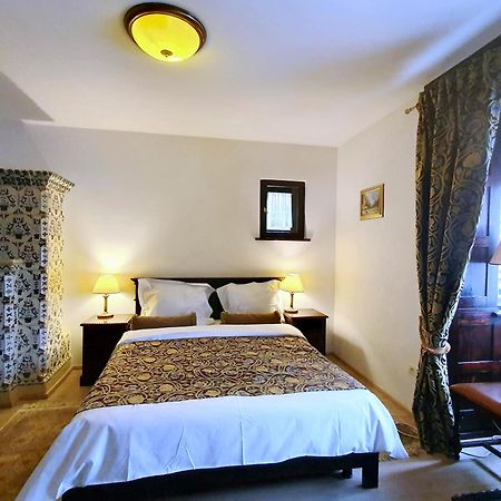 Vila Leonida - Resort Leonida Buşteni Екстериор снимка