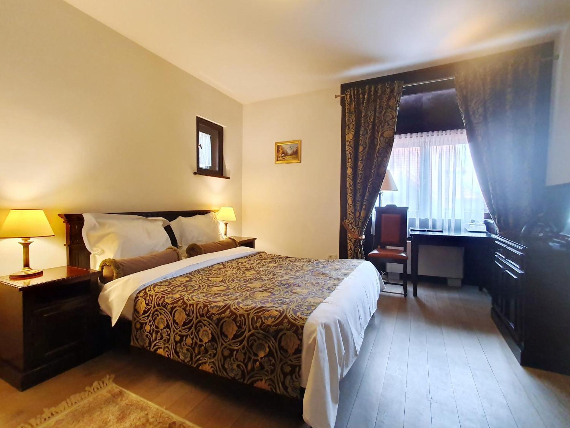 Vila Leonida - Resort Leonida Buşteni Екстериор снимка