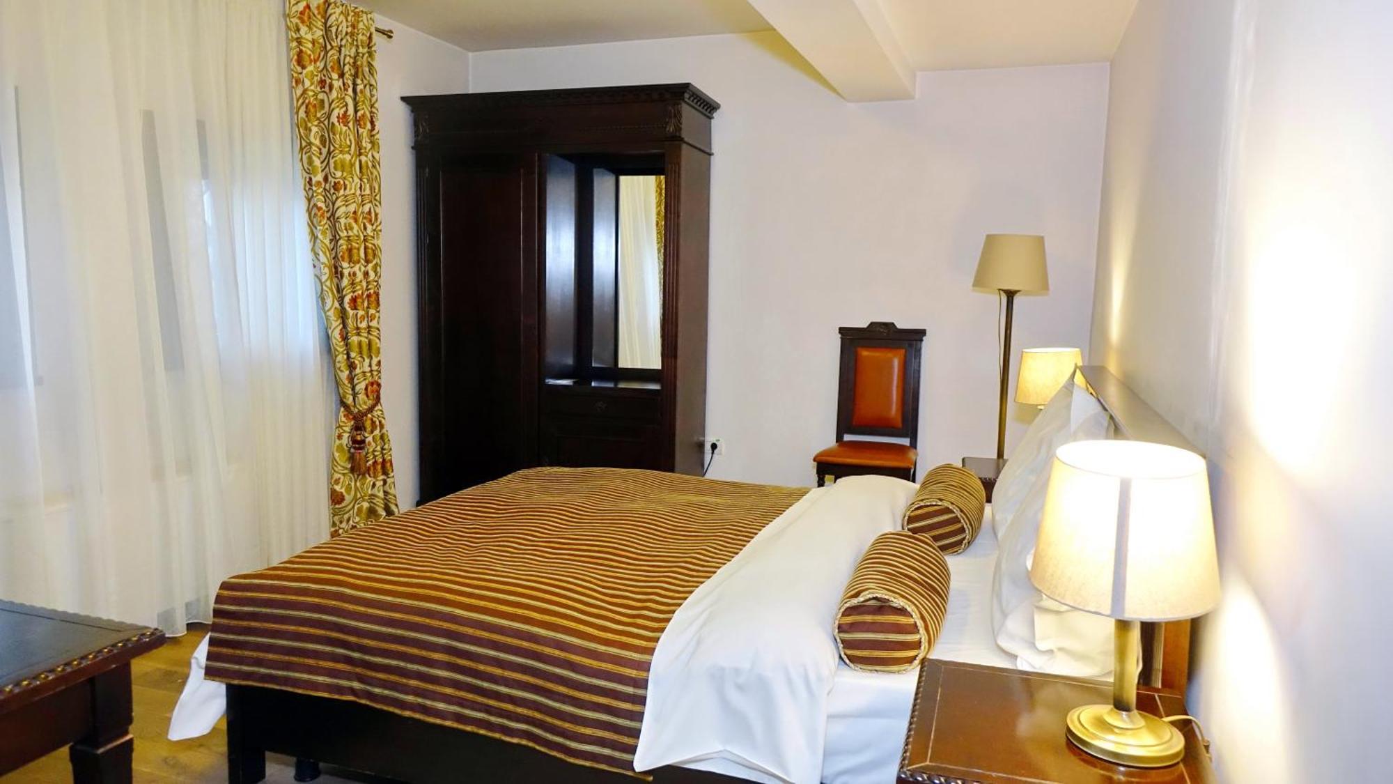 Vila Leonida - Resort Leonida Buşteni Екстериор снимка