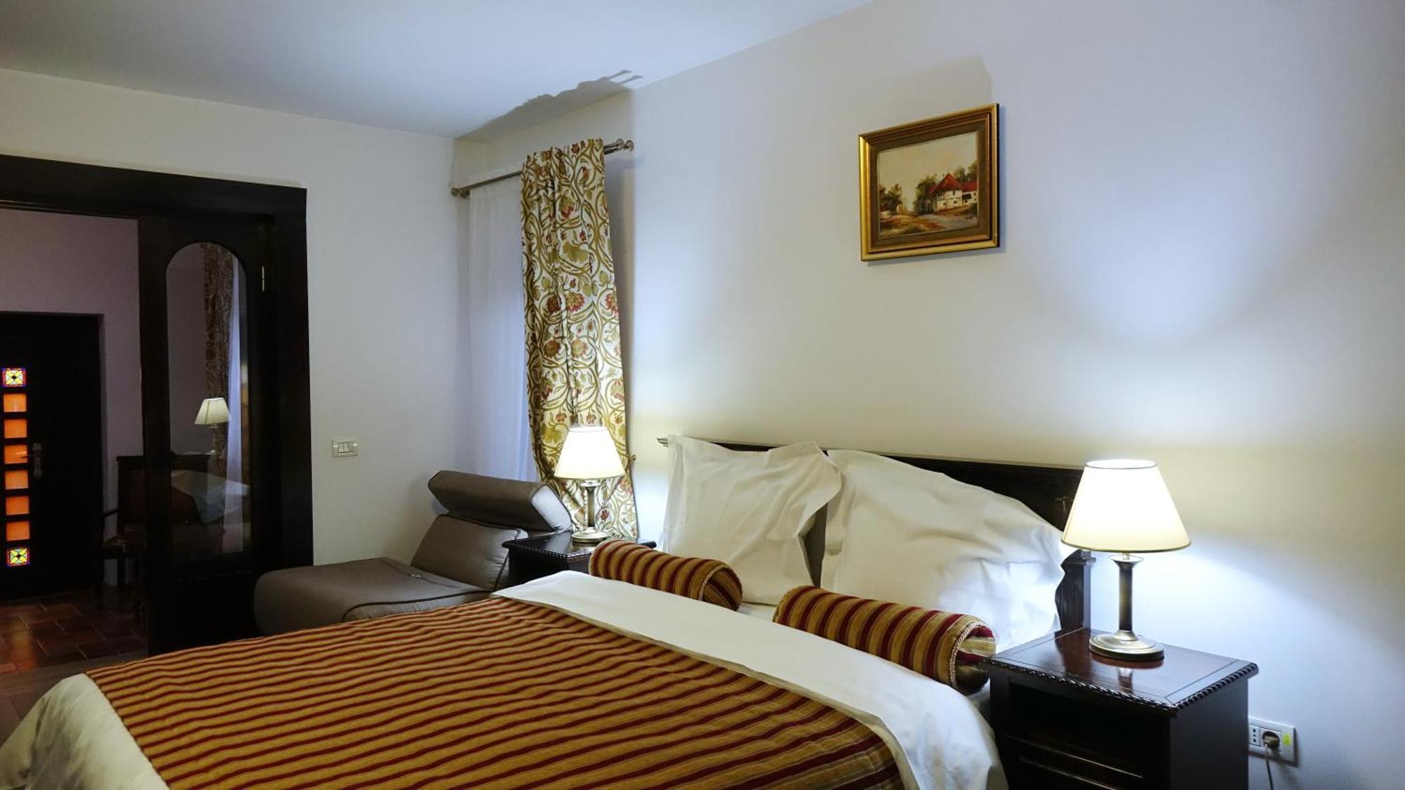 Vila Leonida - Resort Leonida Buşteni Екстериор снимка