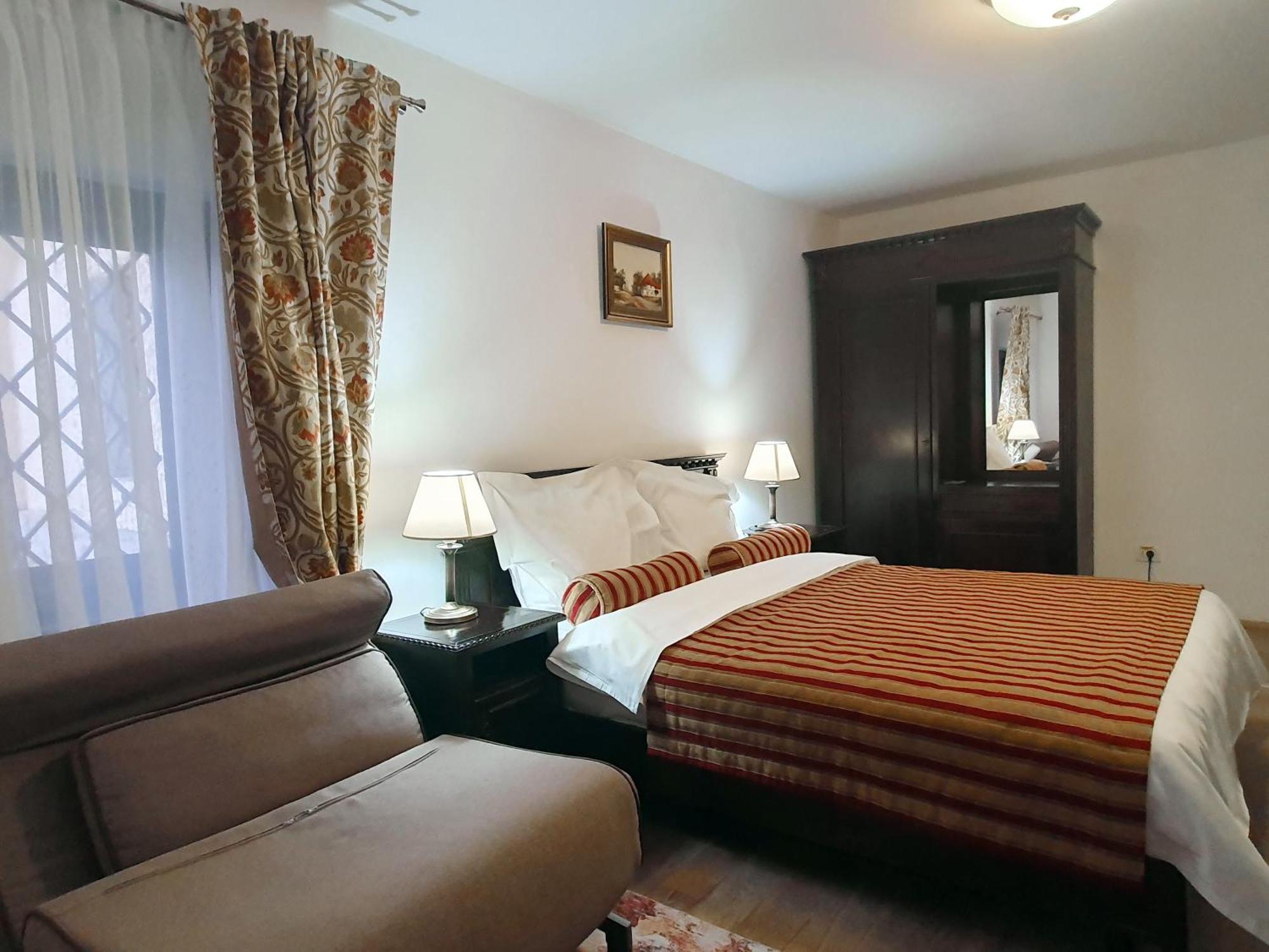 Vila Leonida - Resort Leonida Buşteni Екстериор снимка