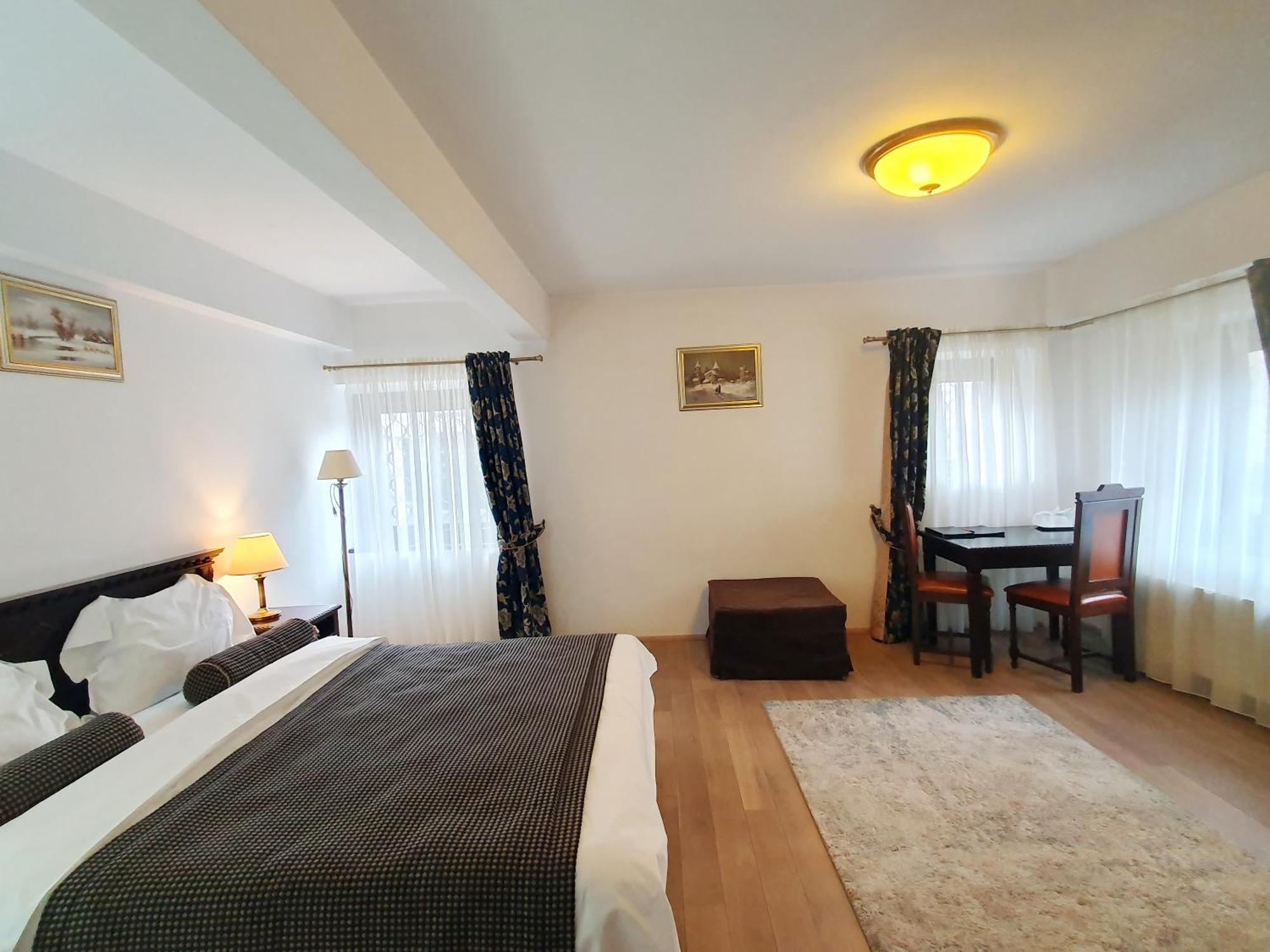 Vila Leonida - Resort Leonida Buşteni Екстериор снимка